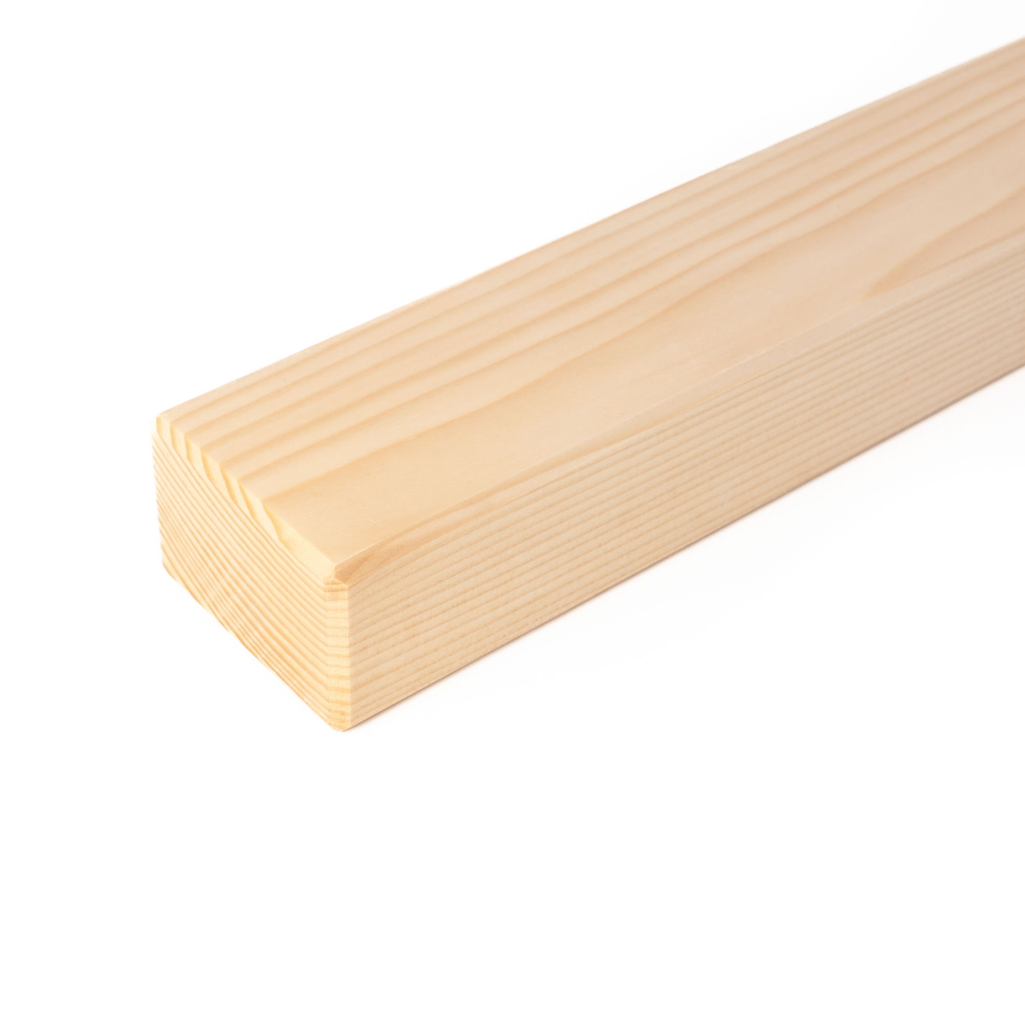 Rechthoekige leuning van vuren/dennen, close-up van het leuningeinde met afschuining aan de randen, naturel vuren voor wit